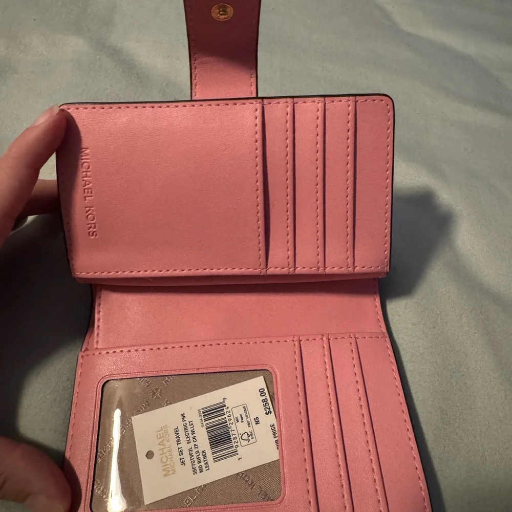 NWT Defect Michael Kors Pink Wallet